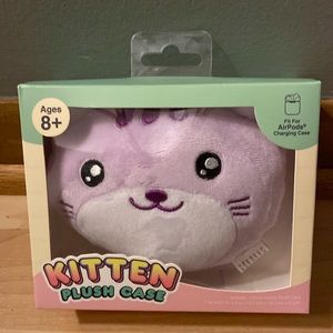 BRAND NEW KITTEN PLUSH CASE FIT FOR AIRPODS CHARGING CASE! NIB! SMOKE FREE HOME.